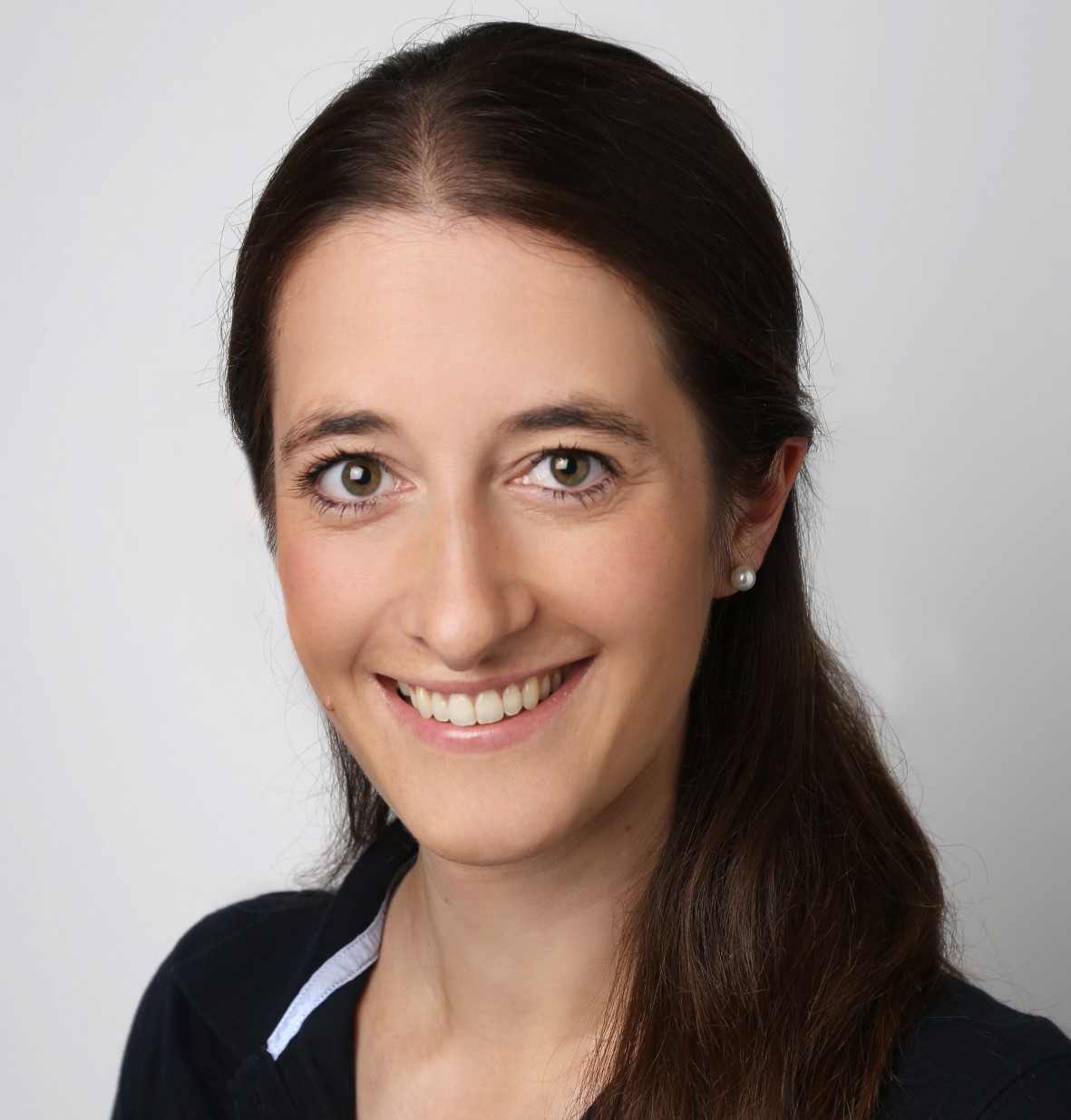 Porträt von Gabriela Ott, Mitarbeiterin der Gossweiler Ingenieure AG.