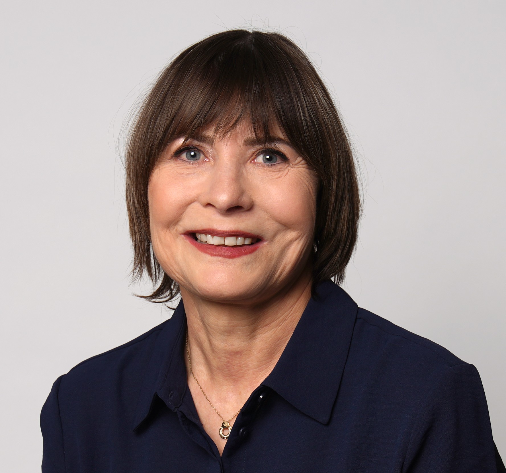 Porträt von Anne-Lise Sommer, Mitarbeiterin der Gossweiler Ingenieure AG.