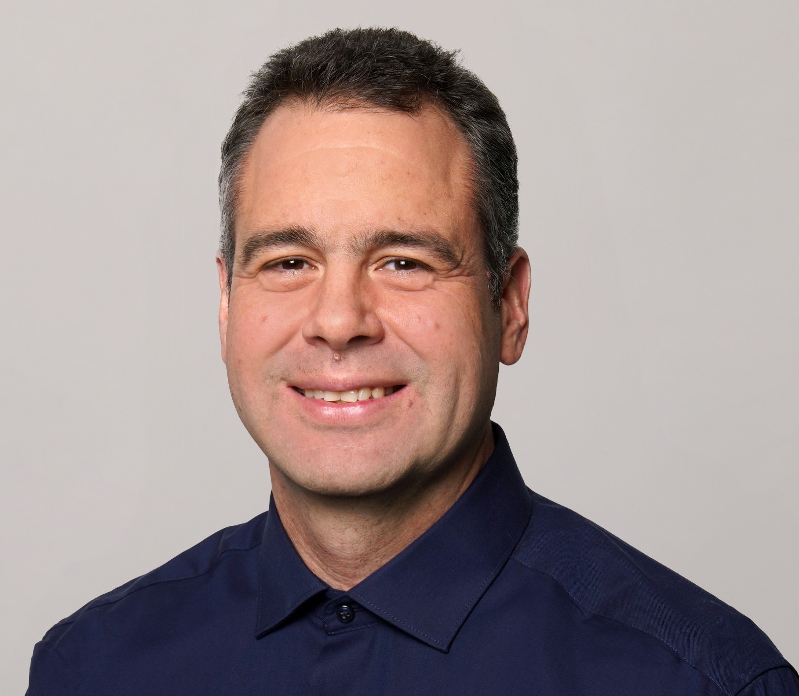Porträt von Christian Beck, Mitarbeiter der Gossweiler Ingenieure AG.